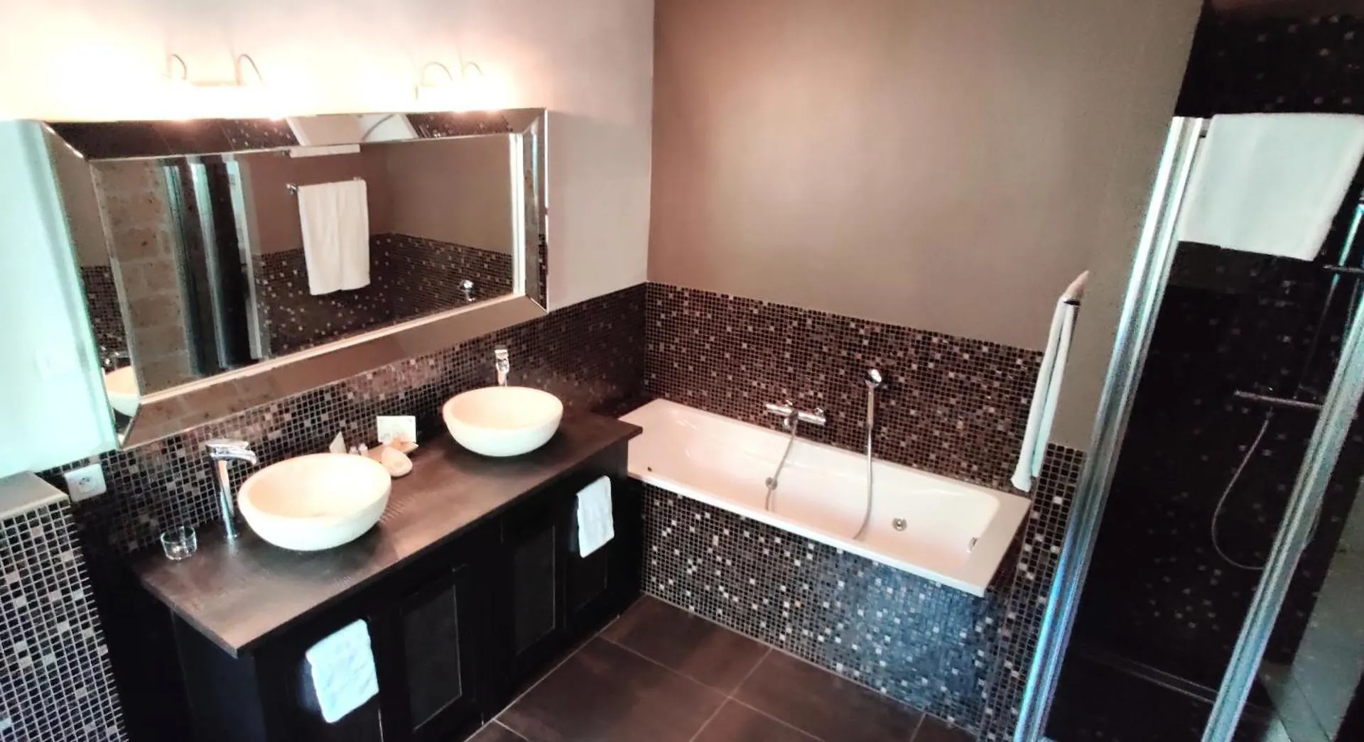 Maison Prestige Saint Tropez By Roberto Geissini Grimaud Bed & Breakfast